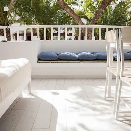 Chromotherapy Sea Garden Apartman Costa Teguise